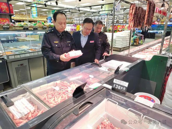 大城县市场监管局开展元旦节前食品安全监督检查(图1)