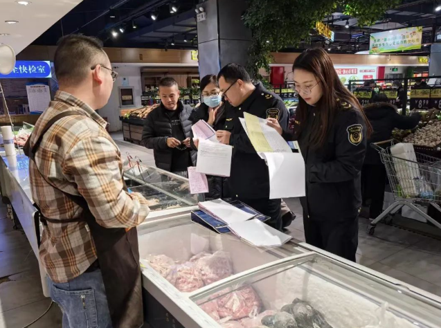 河北省定兴县市场监管局开展食品安全监督检查(图1)